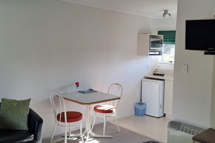 Room 26 of 65