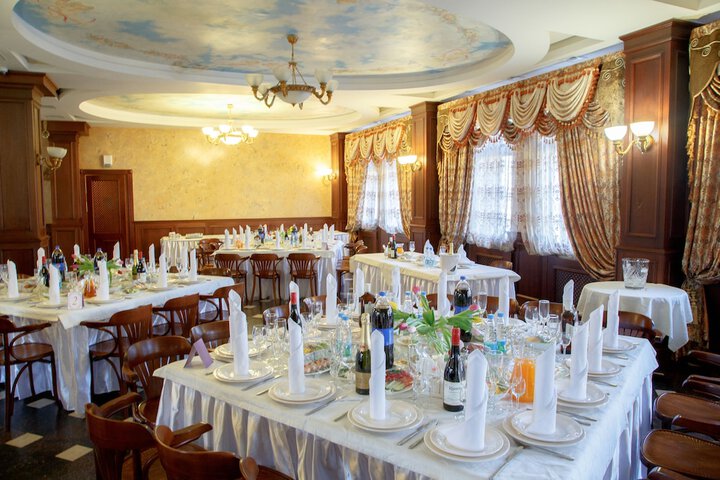 Dining Photos