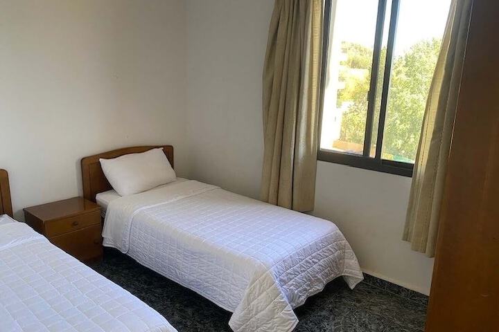 Room 4 of 19