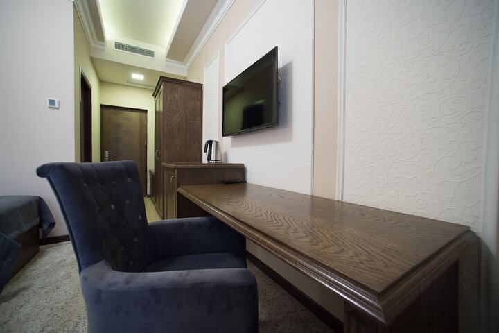 Room 26 of 47