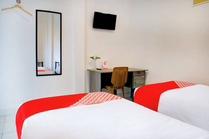 Room 21 of 26