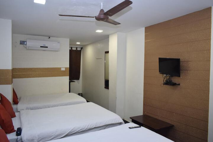 Room 30 of 54