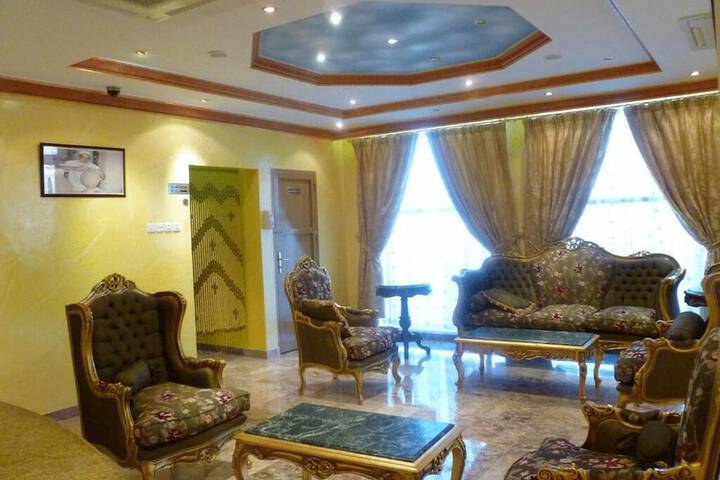 Hotel Interior 4 of 13
