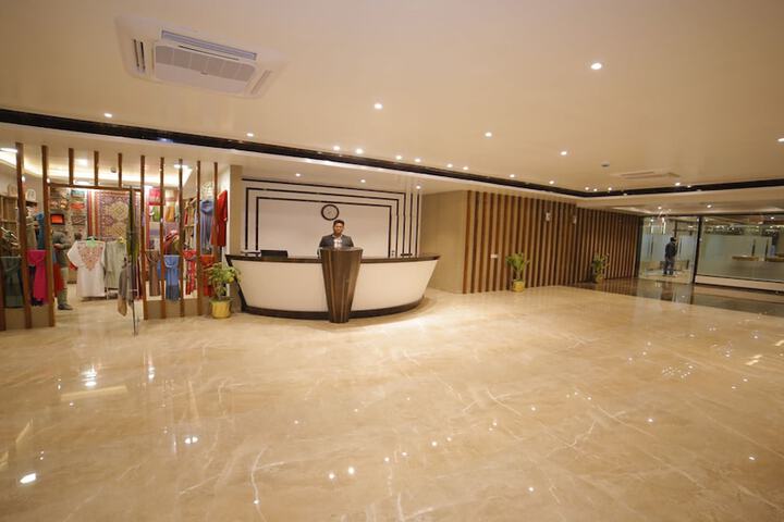 Hotel Interior 5 of 36