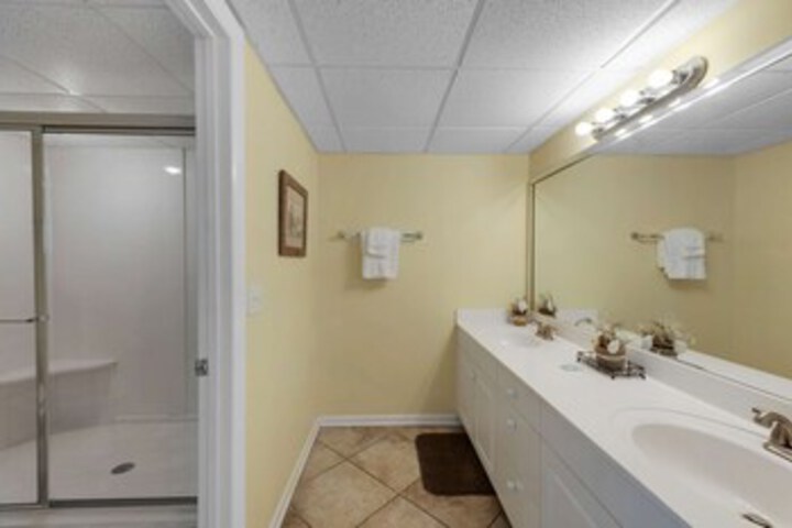 Room 20 of 139