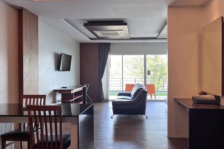 Room 21 of 120