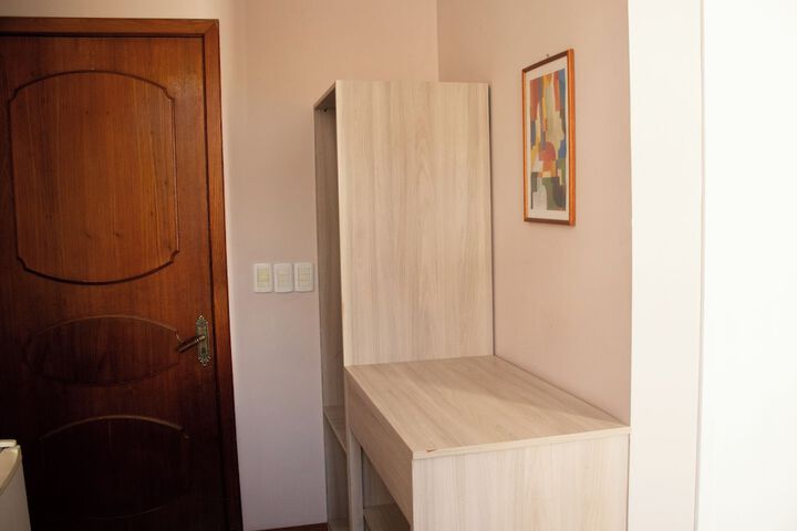 Room 70 of 206