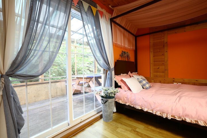 Room 38 of 111