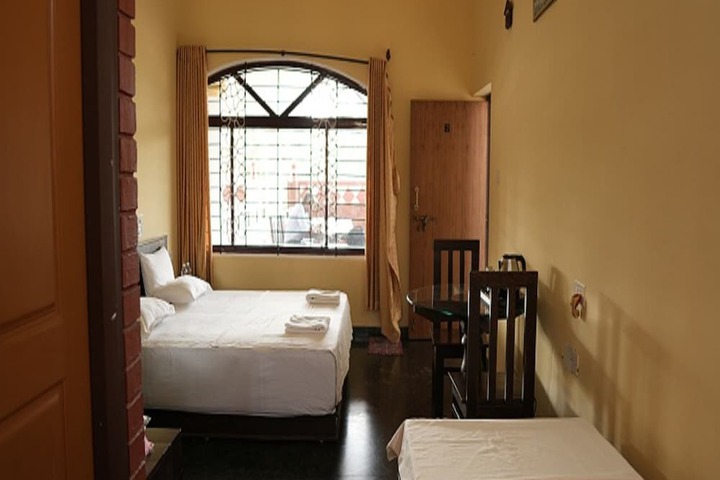 Room 6 of 36