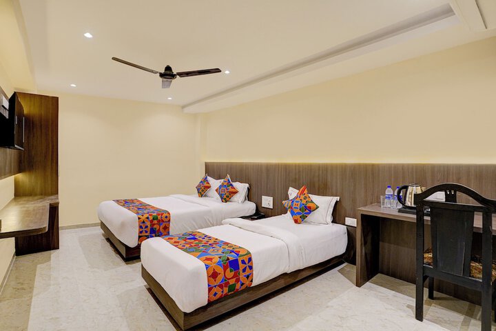 Room 20 of 40