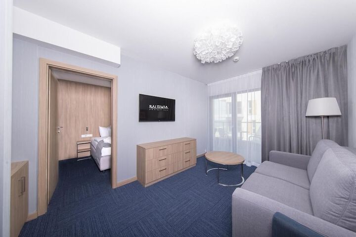 Room 8 of 54