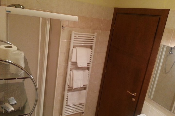 Room 22 of 29