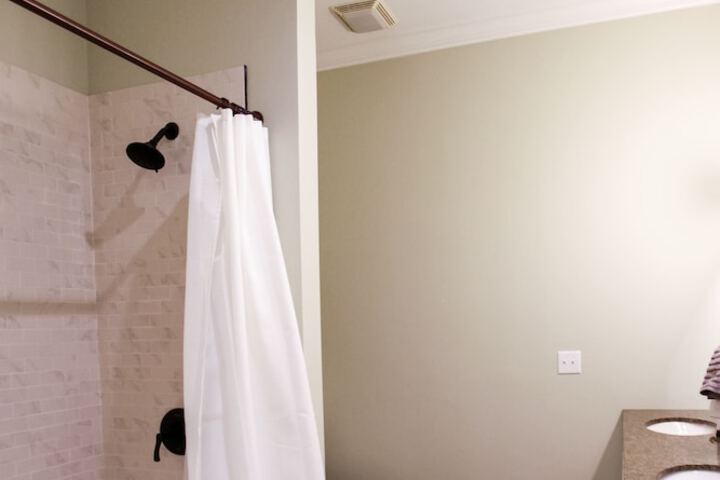 Room 20 of 48