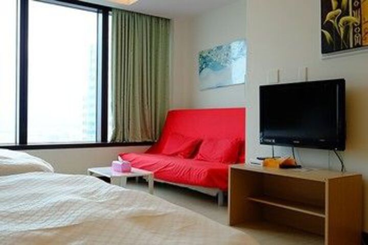 Room 30 of 39