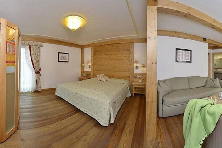 Room 15 of 55