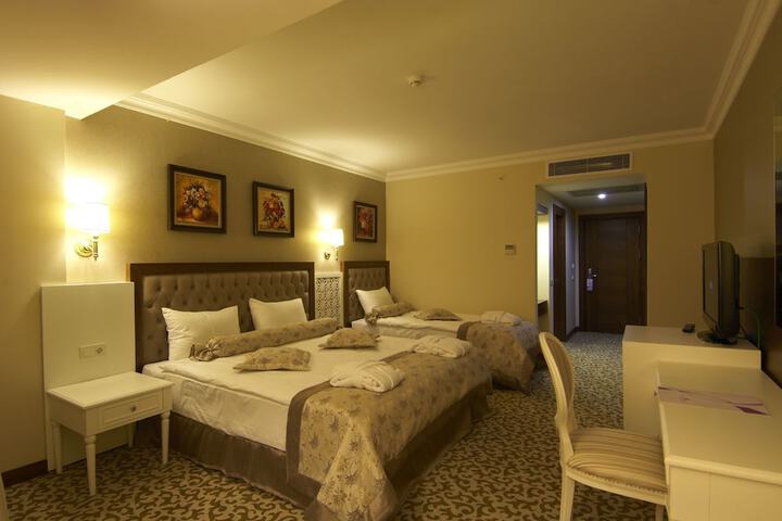 Room 15 of 67