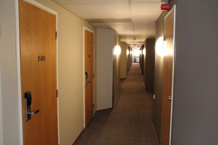 Ballroom/Hall 25 of 41