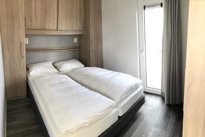 Room 3 of 19