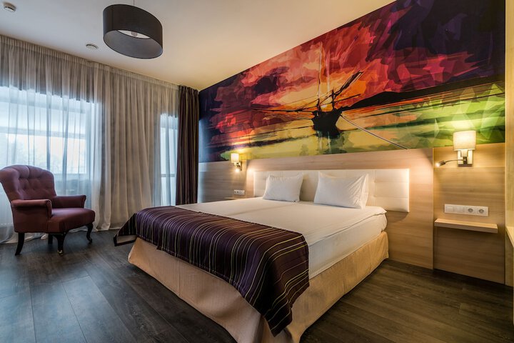 Room 14 of 52