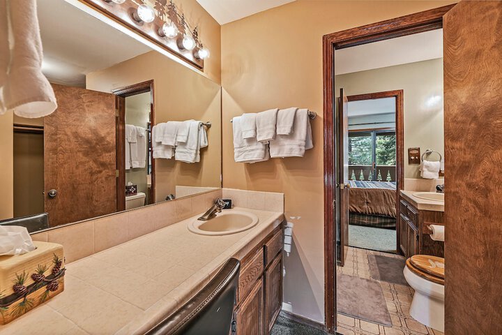 Room 15 of 24