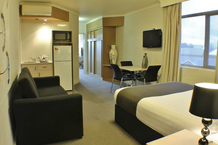 Room 56 of 78