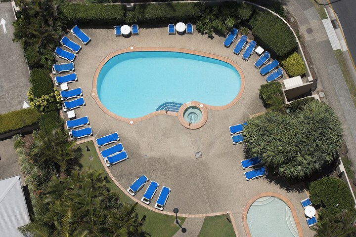Pool 37 of 58