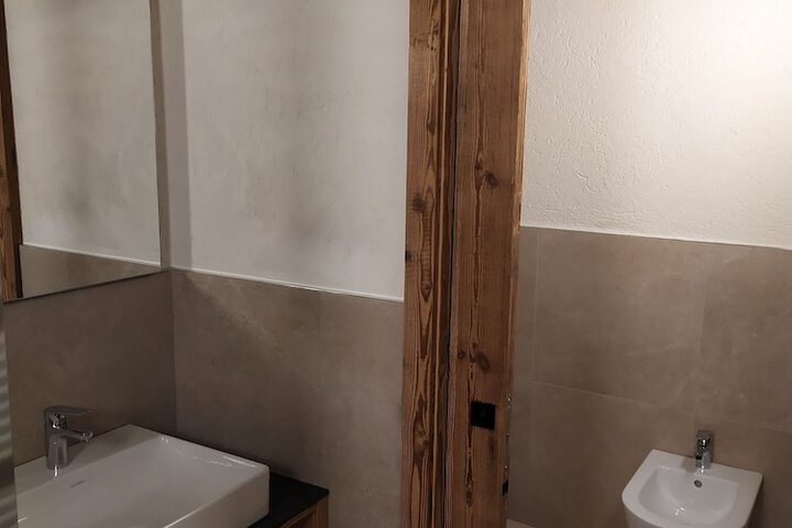 Room 58 of 105