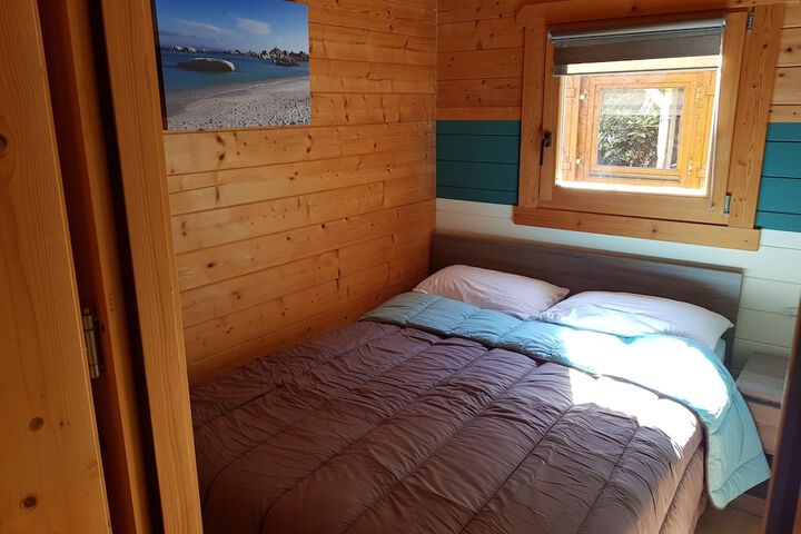 Room 4 of 30