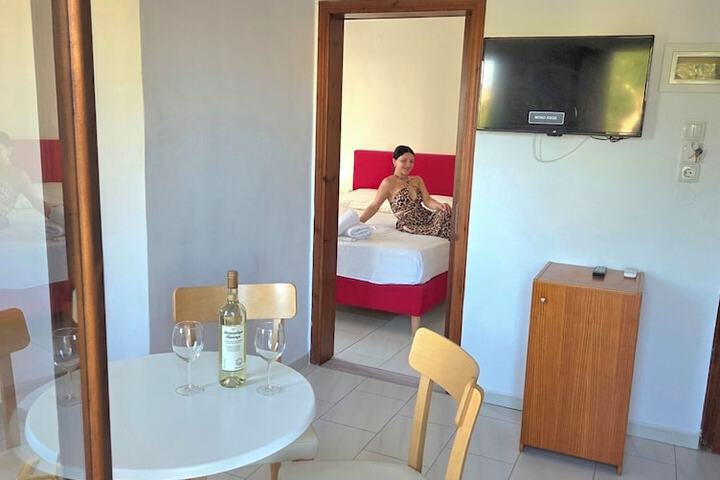 Room 74 of 157