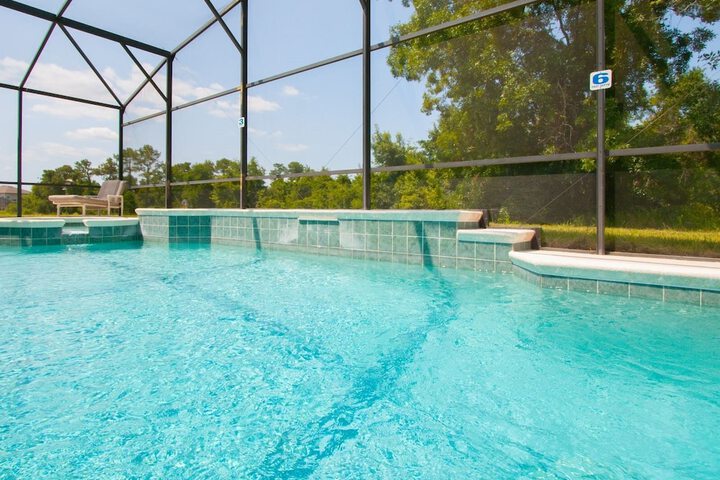 Pool 19 of 23