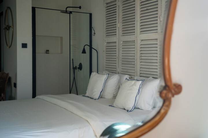 Room 109 of 190