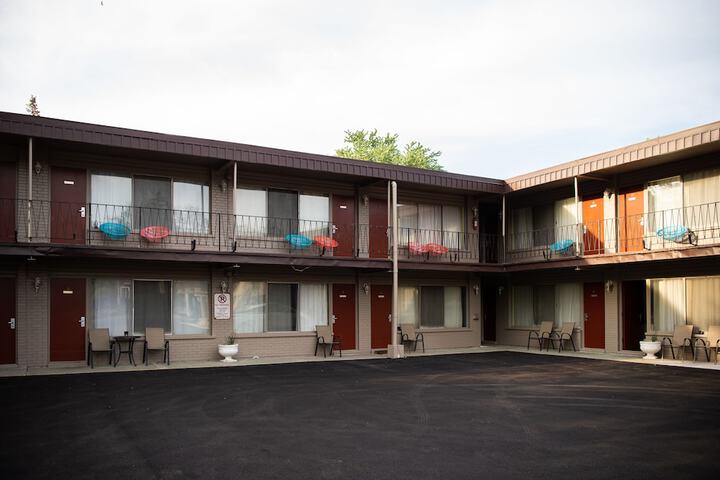 Hotel 54 of 61