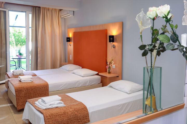 Room 20 of 126