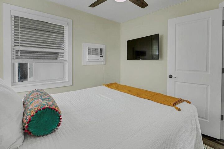 Room 8 of 67