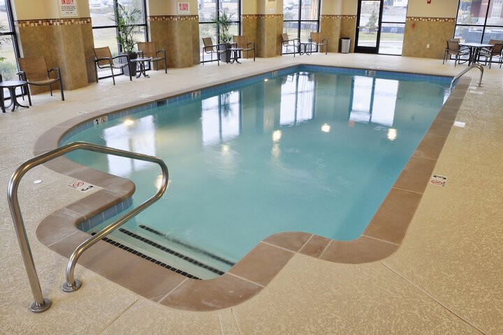 Pool 35 of 82