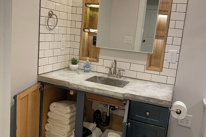 Room 125 of 426