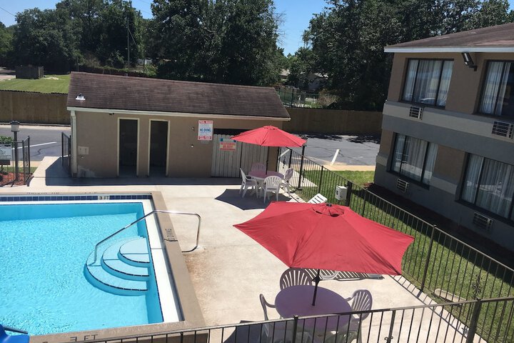 BBQ/picnic area