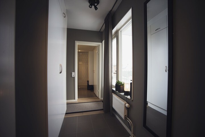 Room 5 of 18