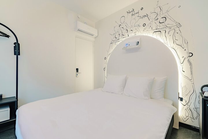 Room 43 of 81