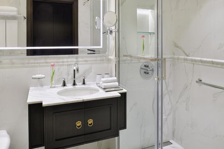 Clean Restrooms
