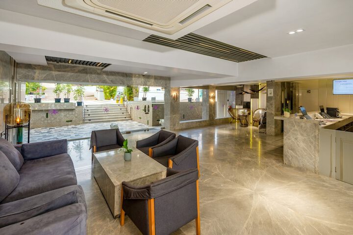 Lobby Entry