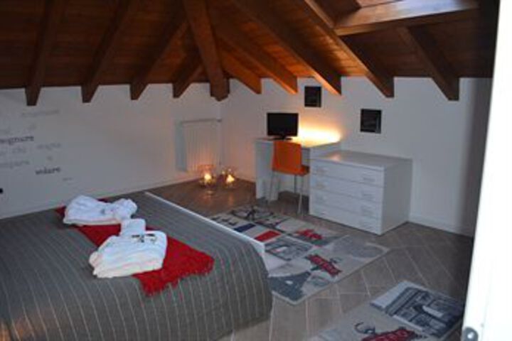 Room 40 of 61