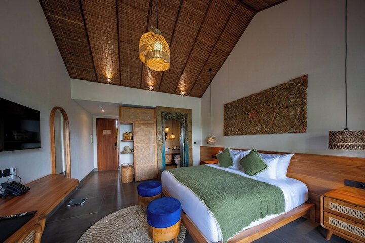 Room 29 of 84