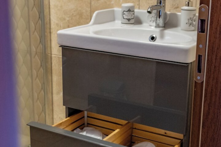 Bath Interior