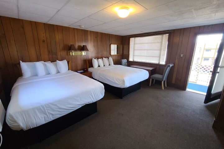 Room 16 of 63