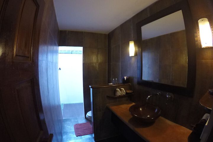 Room 23 of 45