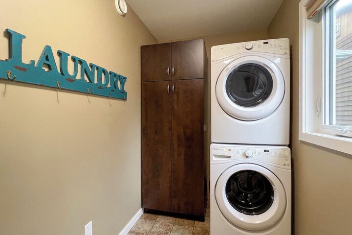 Laundry 44 of 56