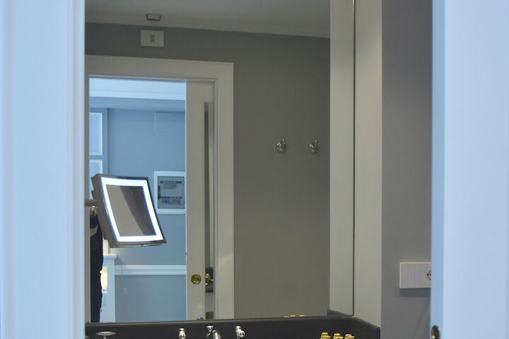 Room 161 of 264