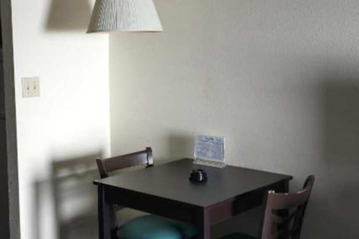 Room 21 of 50