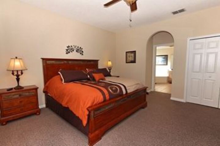 Room 5 of 21